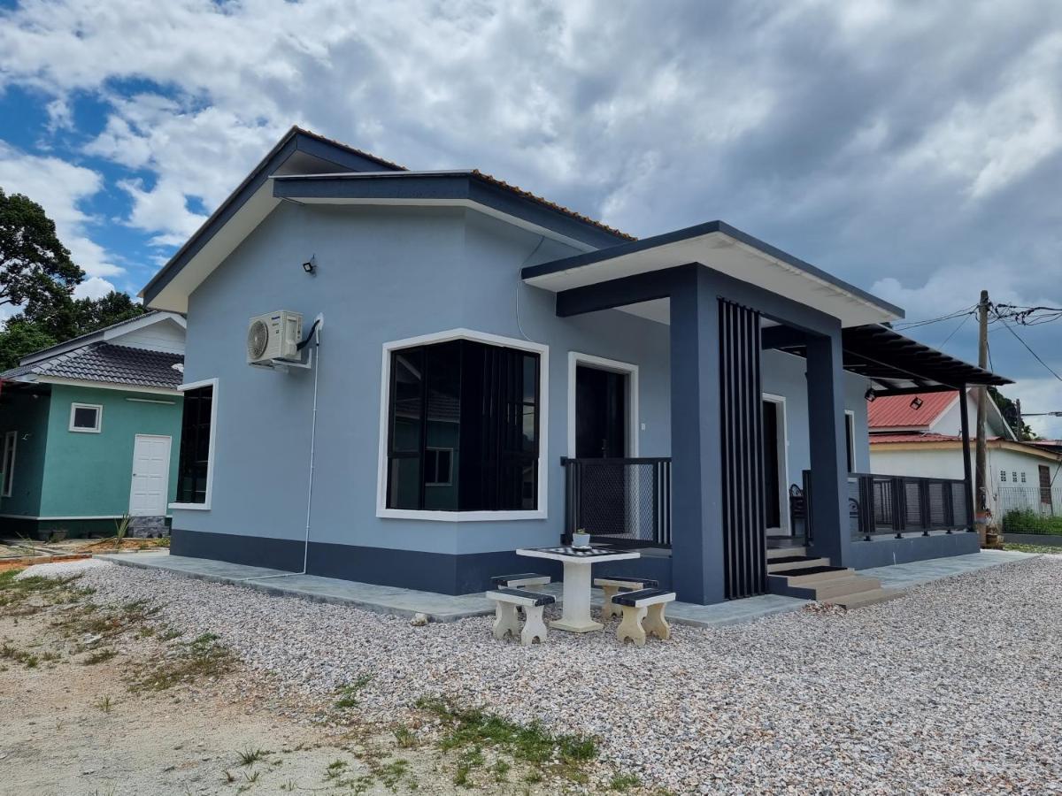 B&B Ipoh - Tambun Hillview Cottage 2 - Bed and Breakfast Ipoh