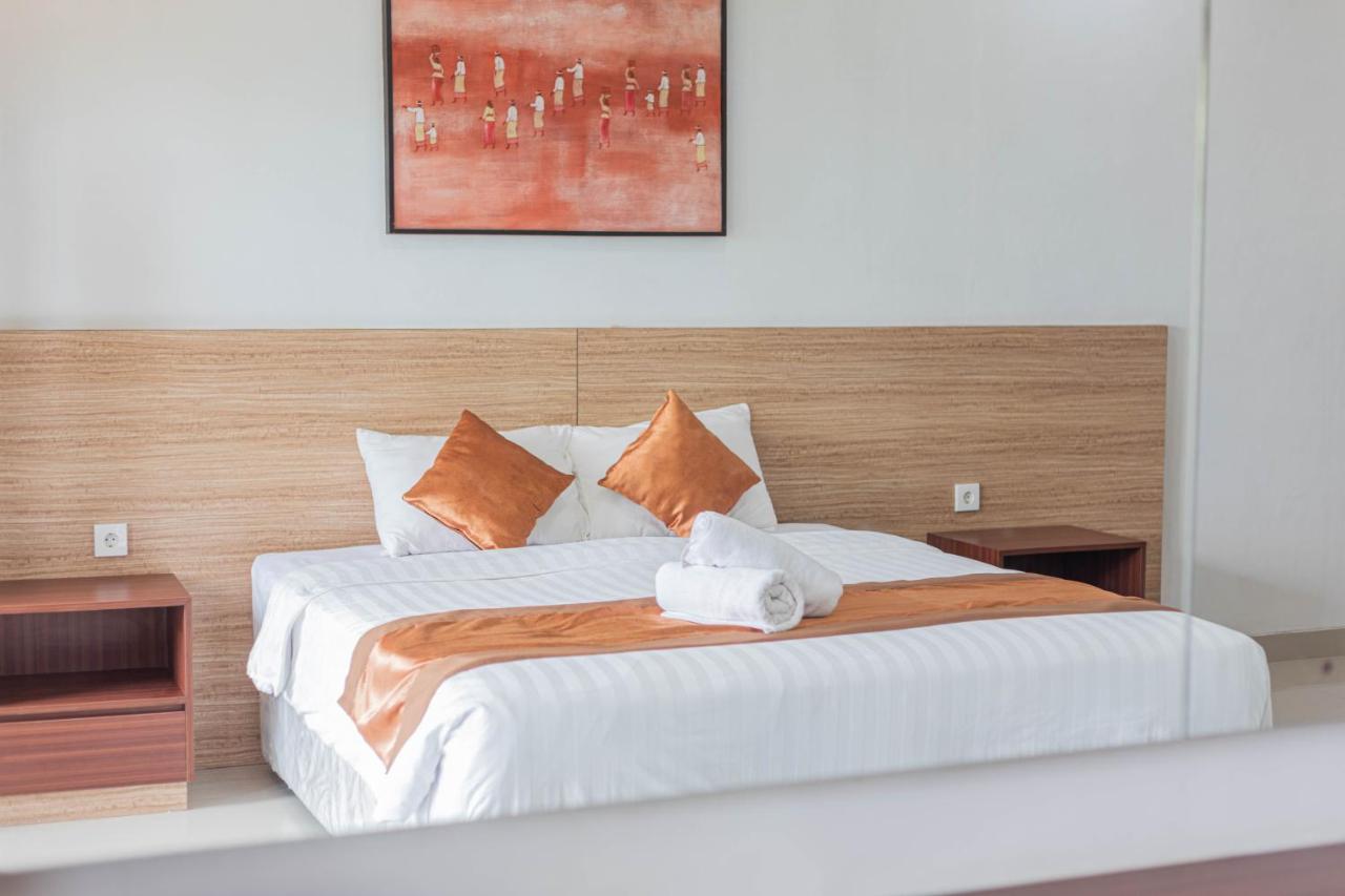 Double Room with Pool View