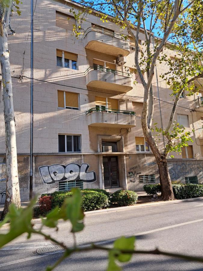 Emaus Garden - city center & 2 bth - B&B Spalato