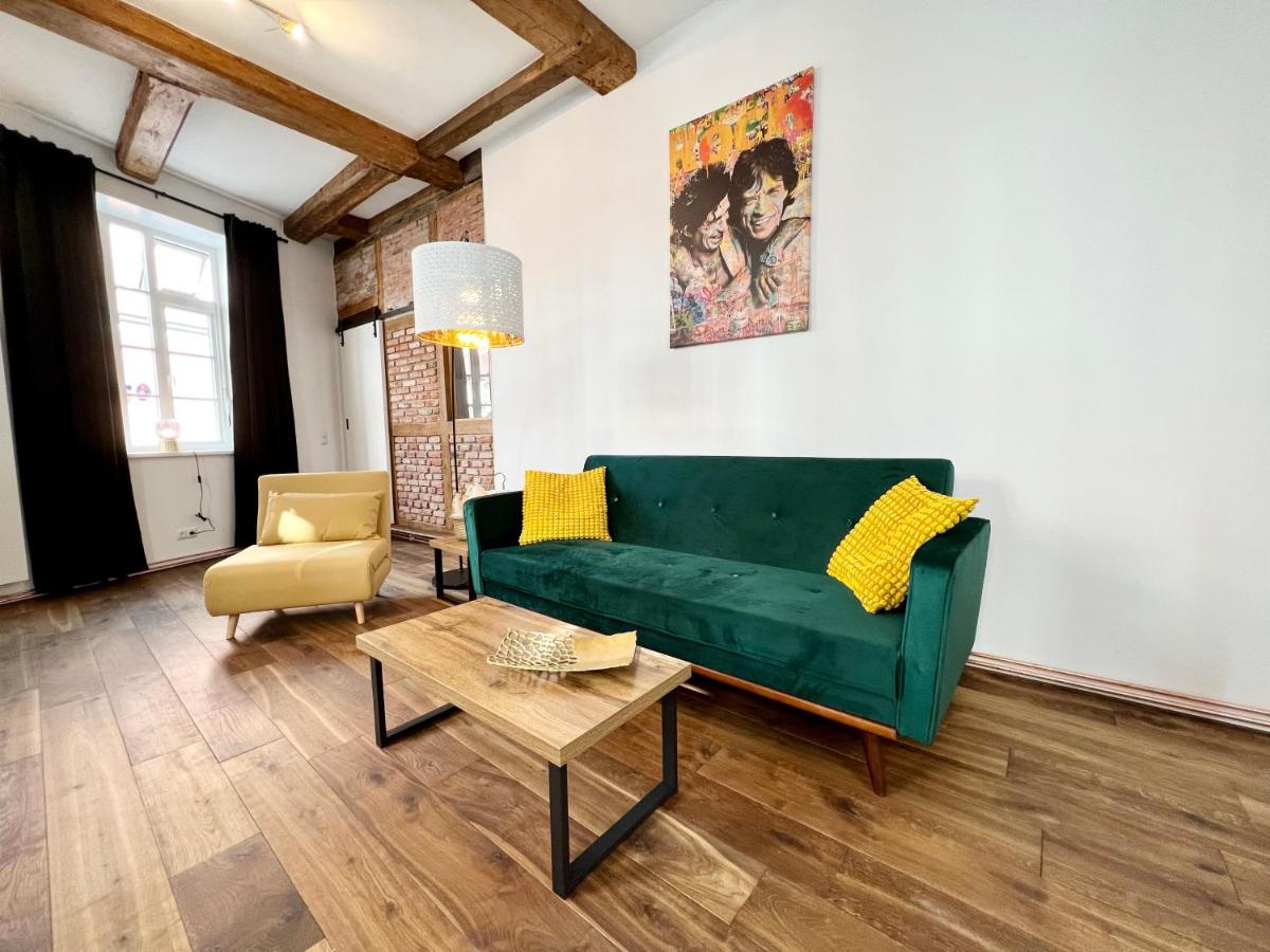 B&B Stade - Historisches Altstadt Juwel mit 2 Zimmern inklusive Netflix - Bed and Breakfast Stade