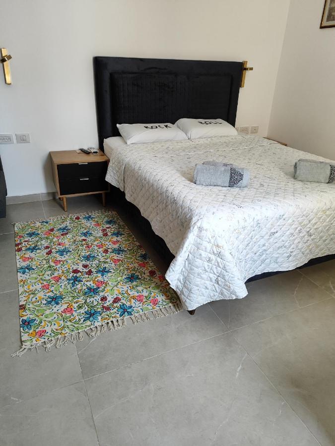 Double Room (2 Adults + 2 Children)