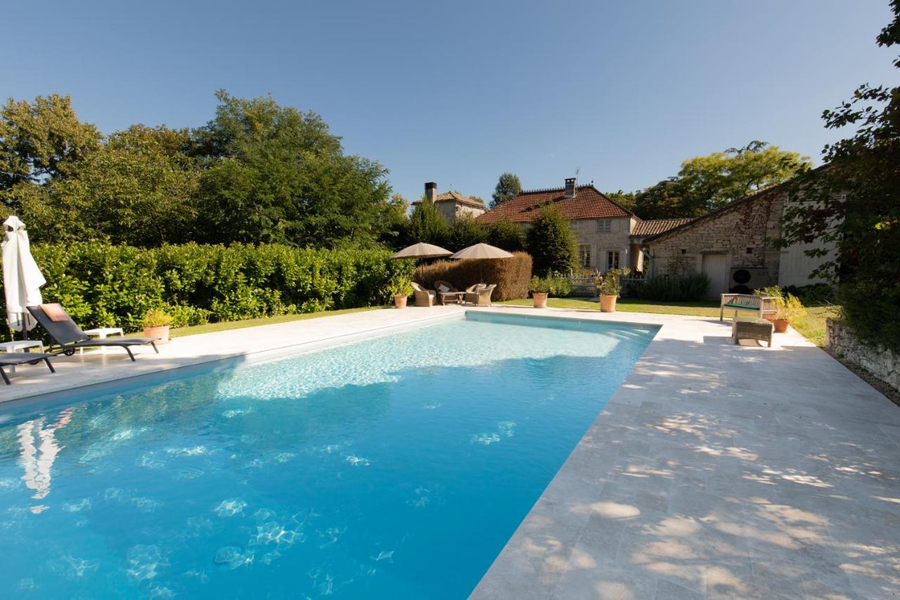 La Grange Du Barry - Bed and Breakfast Belvèze