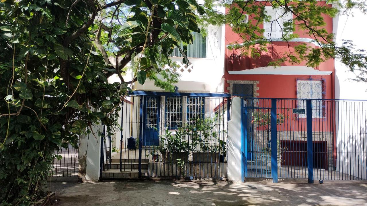 Farfalla São Manuel - Bed and Breakfast