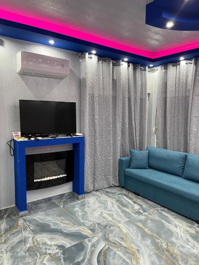 LUXURY STUDIO 1 FIRSTLINE SEA BY MAKHOME - B&B