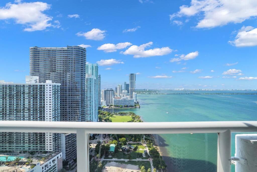 Superstar! Penthouse with Water and Park Views! - B&B Miami