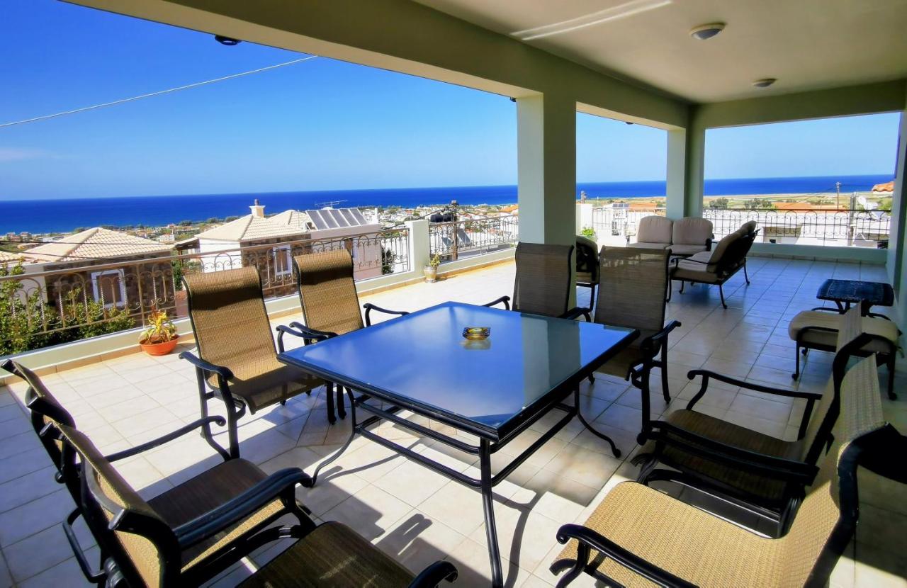 B&B Chionato - Scenic Seaview Apartment with Breathtaking Vistas - Bed and Breakfast Chionato