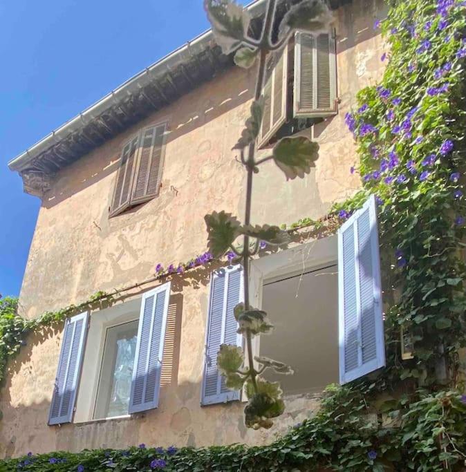 Click! Casa Lamartine Fabulous Ideal Location Walk to ALL!!! - Ferienwohnung