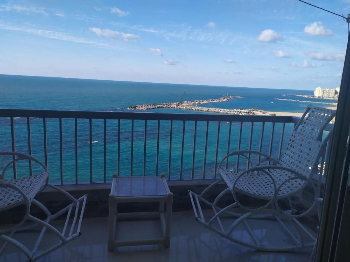 شقة فاخرة علي البحر مباشرة لوران الاسكندرية - Chambres d’hôtes
