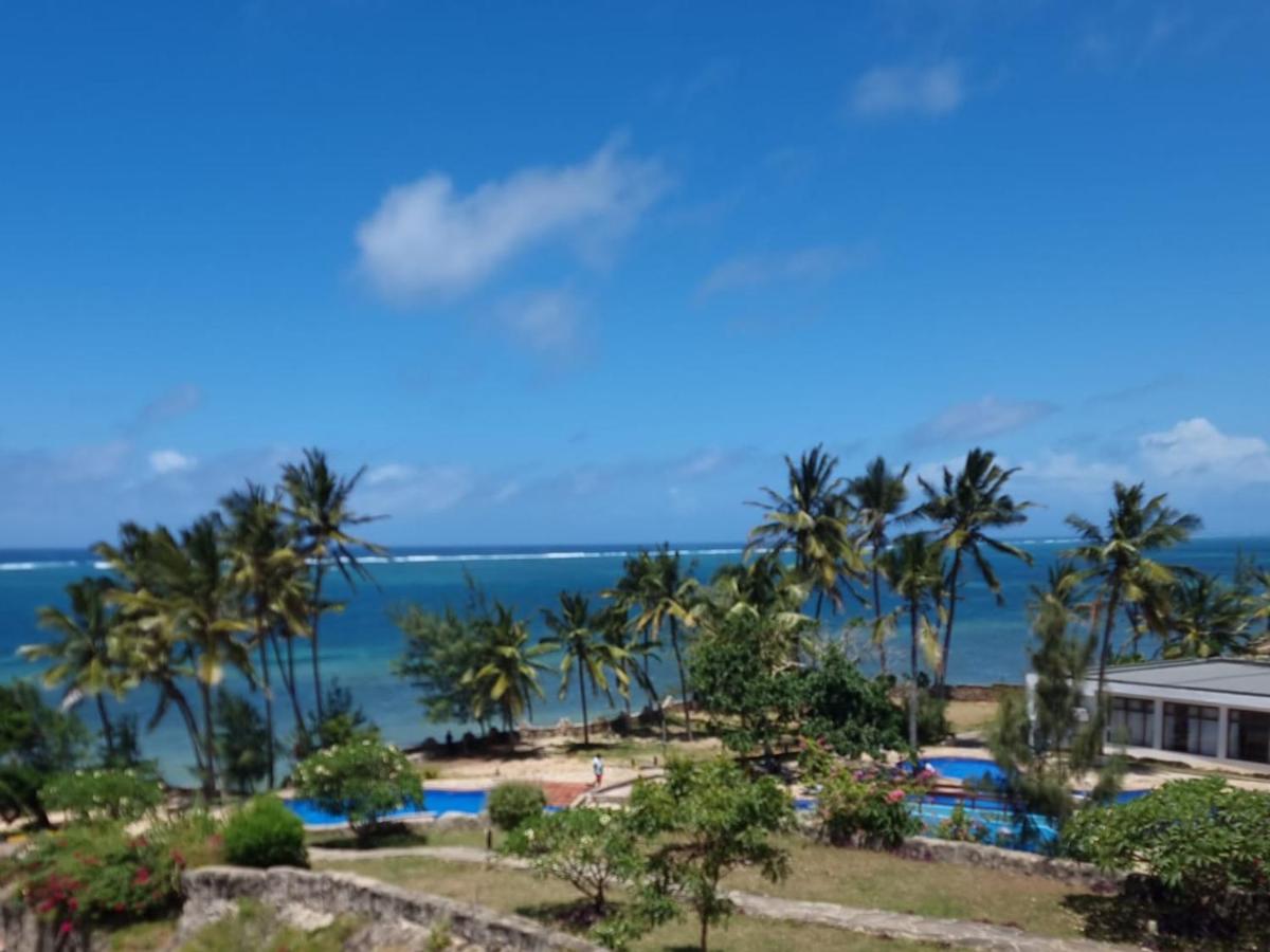 Ocean View Apartment D5 - Chambres d’hôtes Mombasa