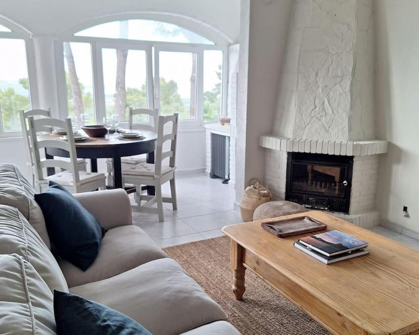 Magnífica casa con vistas al mar y piscina privada - Chambres d’hôtes