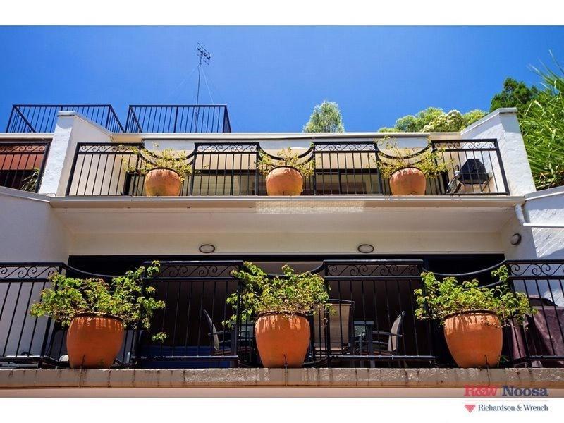 Bayona 4 Balcony Tranquility - B&B