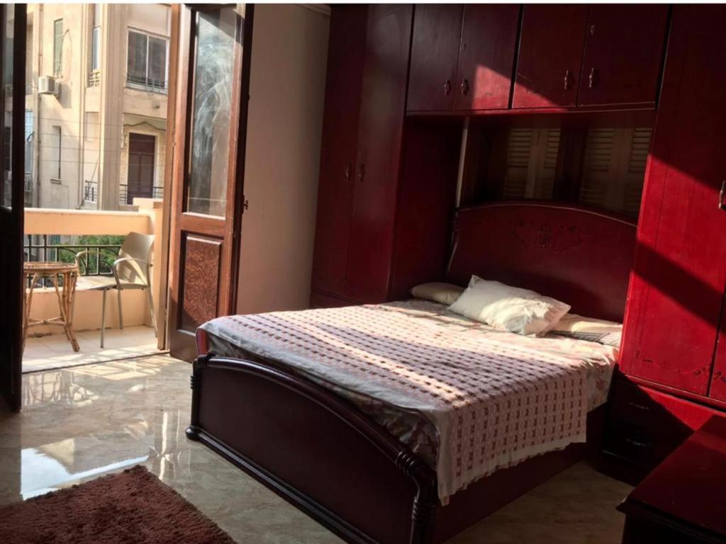 B&B Cairo - مصر الجديدة - ميدان اسماعيلية - comfortable private room with balcony - Masr el gedida - Bed and Breakfast Cairo