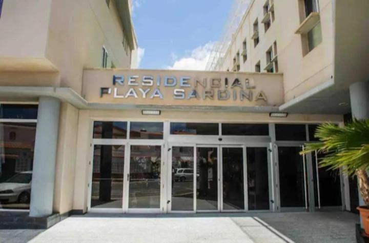 APARTAMENT SARDINA NEAR THE BEACH WITH POOL AND WIFI I - B&B