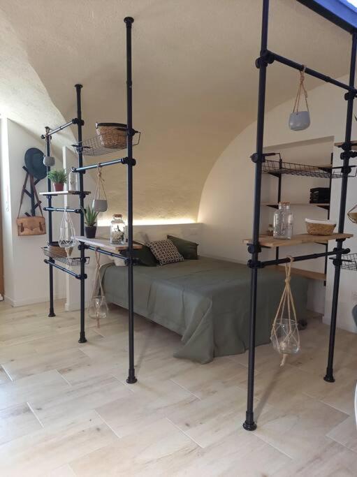 B&B Montboucher-sur-Jabron - Le studio de Diane - Terrasse et Parking - - Bed and Breakfast Montboucher-sur-Jabron