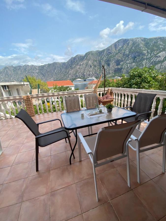 Boka bay seaview apartment - Chambres d’hôtes Kotor