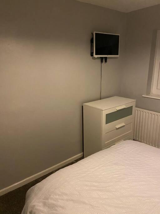 B&B Shephall - Cosy 1 Bed Home @Stevenage - Bed and Breakfast Shephall