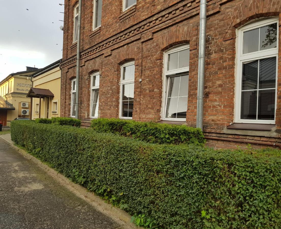 Apartamenty Carskie Koszary - B&B