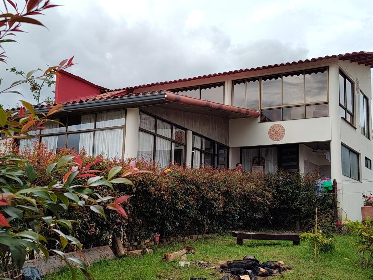 Hospedaje Las Golondrinas - Tibirita, Cundinamarca - B&B