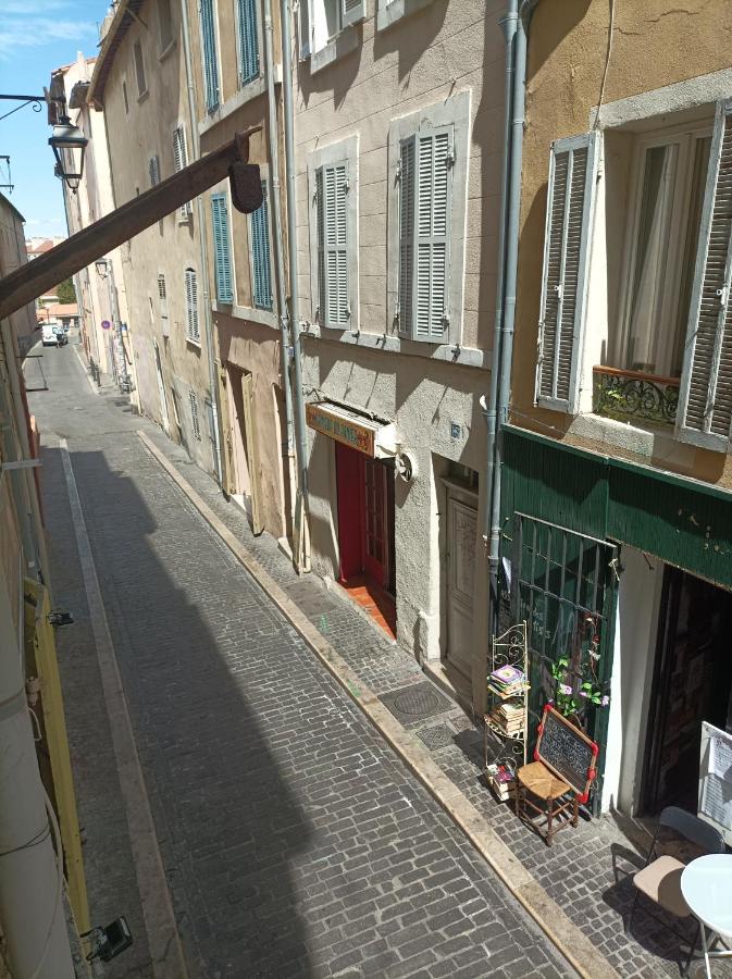 Chez Antho T4 - appartement moderne en plein cœur du Panier proche Vieux Port - B&B Marseille