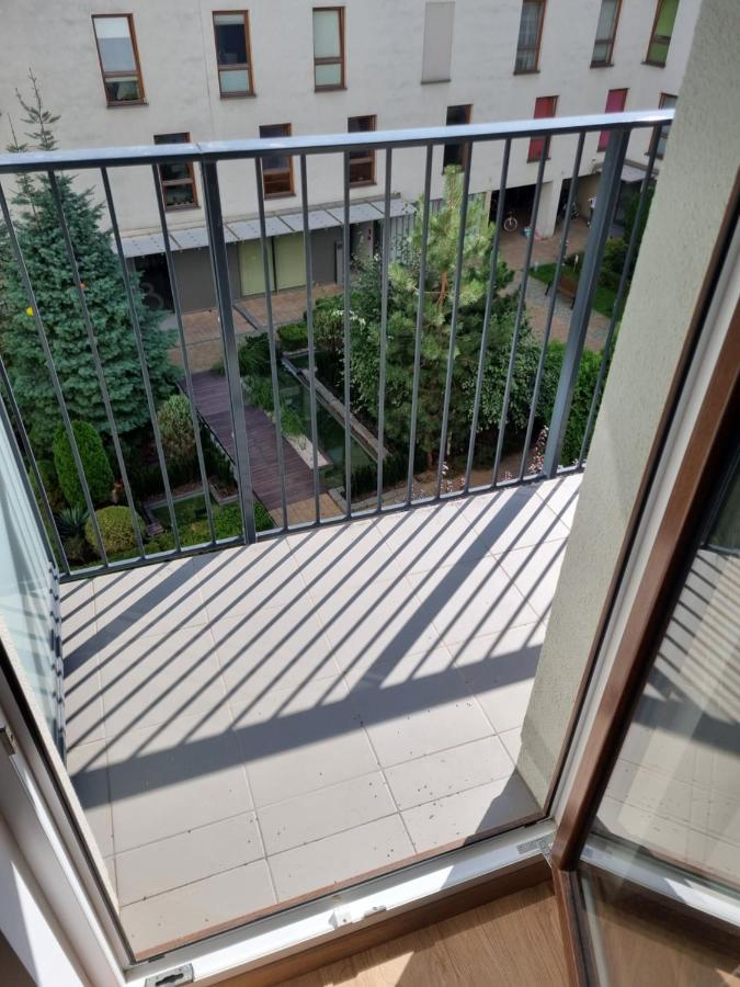 Aparthotel in Warsaw very close to the city center, free underground parking, WiFi, air conditioning, balcony - B&B Varsavia