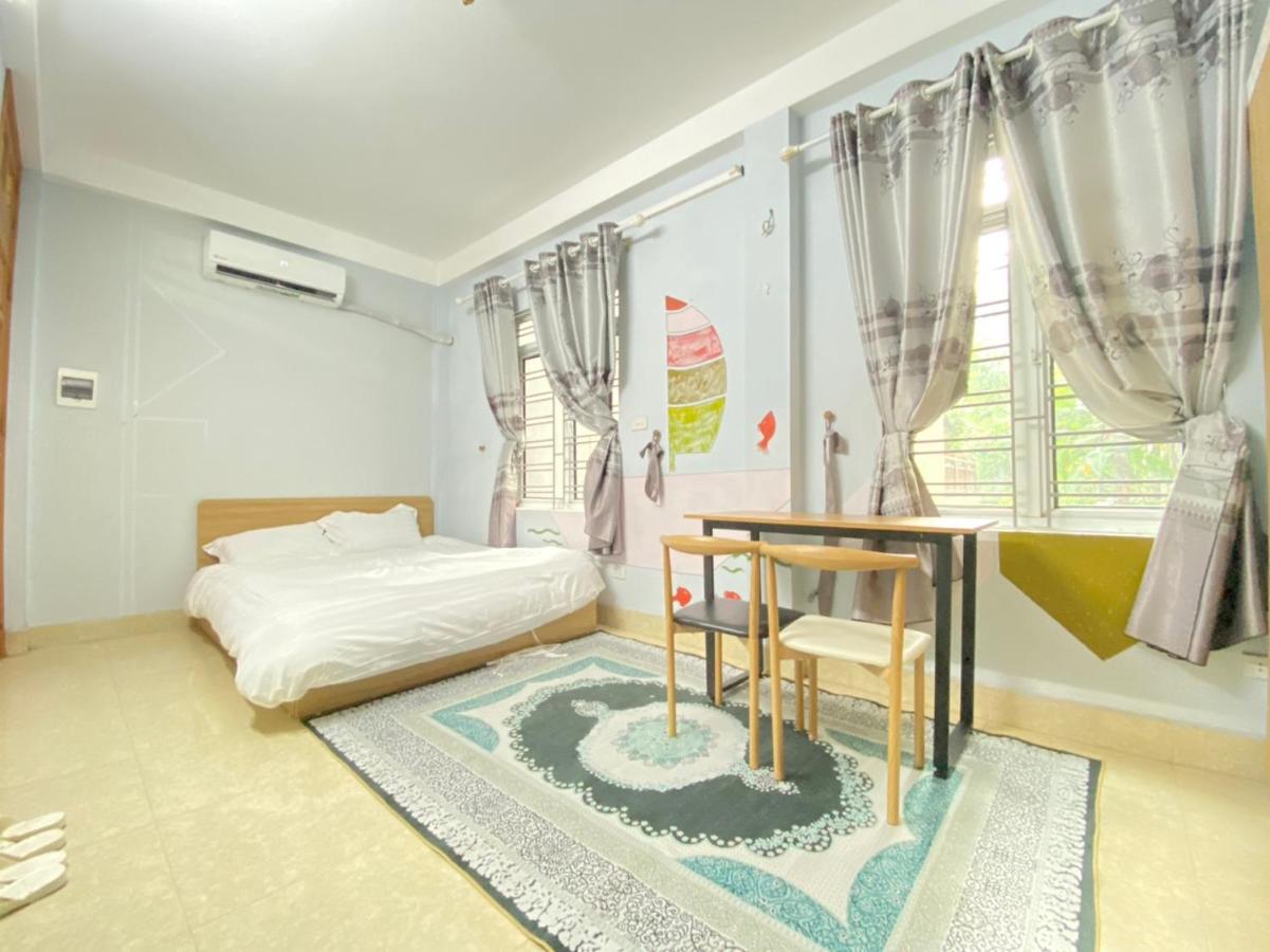 Apartment with Garden View