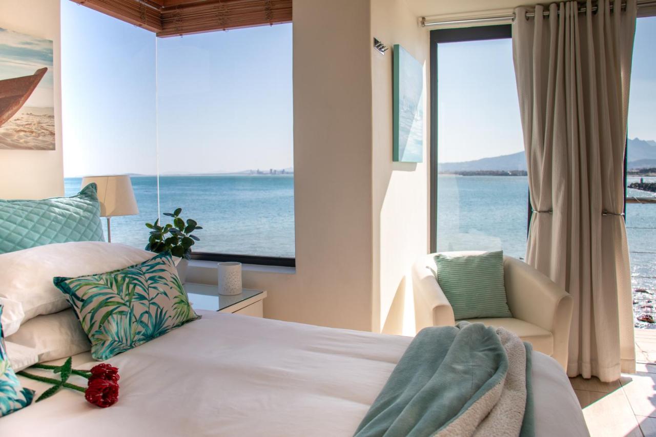 Deluxe Suite with Sea View