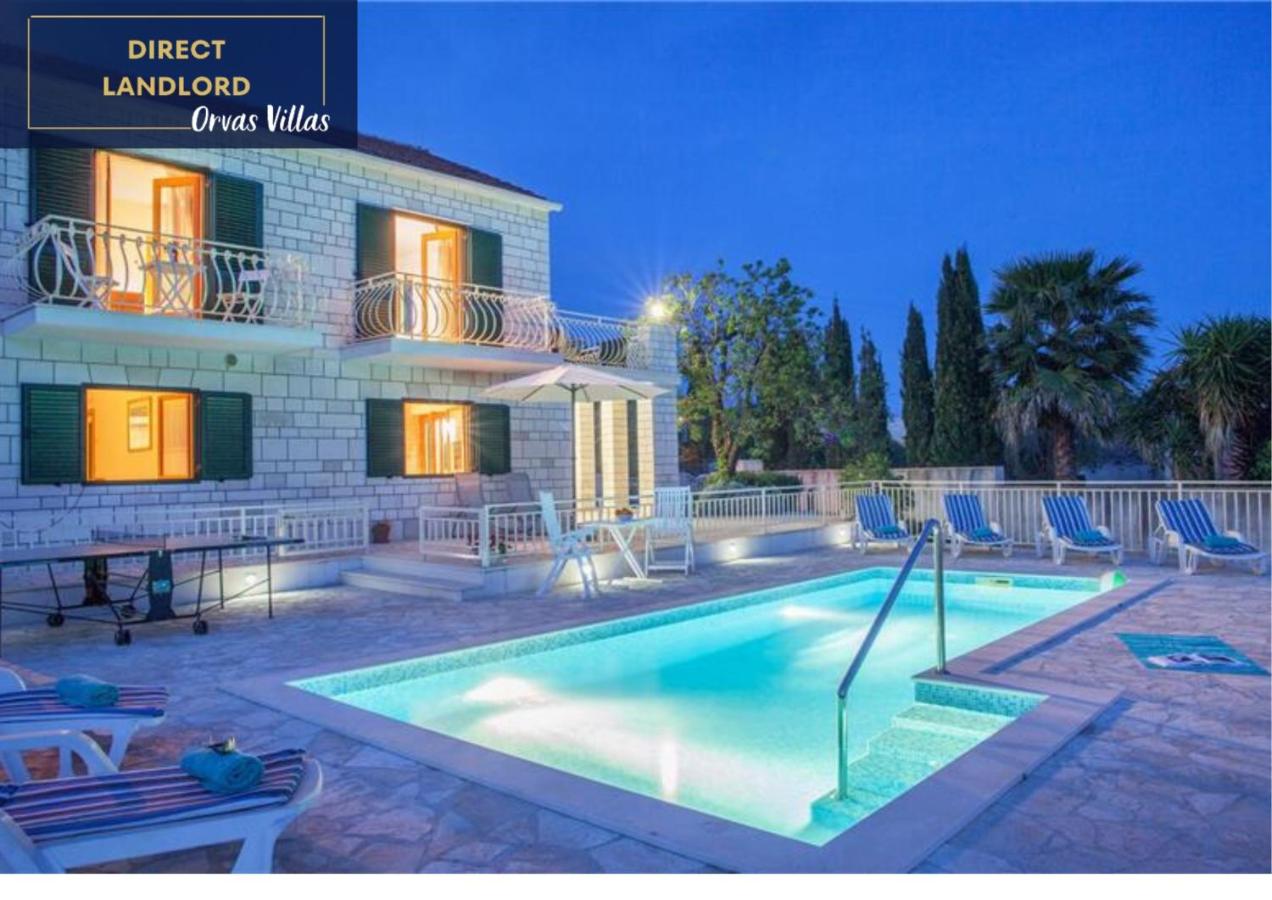 Your Family Haven Villa Vjeka, Brač Island, Heated Pool - Chambres d’hôtes