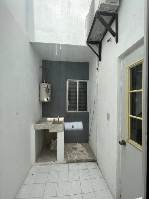 Departamento por plaza terraza oblatos - B&B