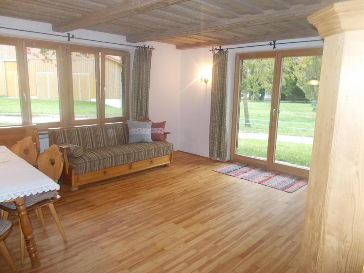 B&B Bad Aibling - Landhaus Köckbrunn - Bed and Breakfast Bad Aibling