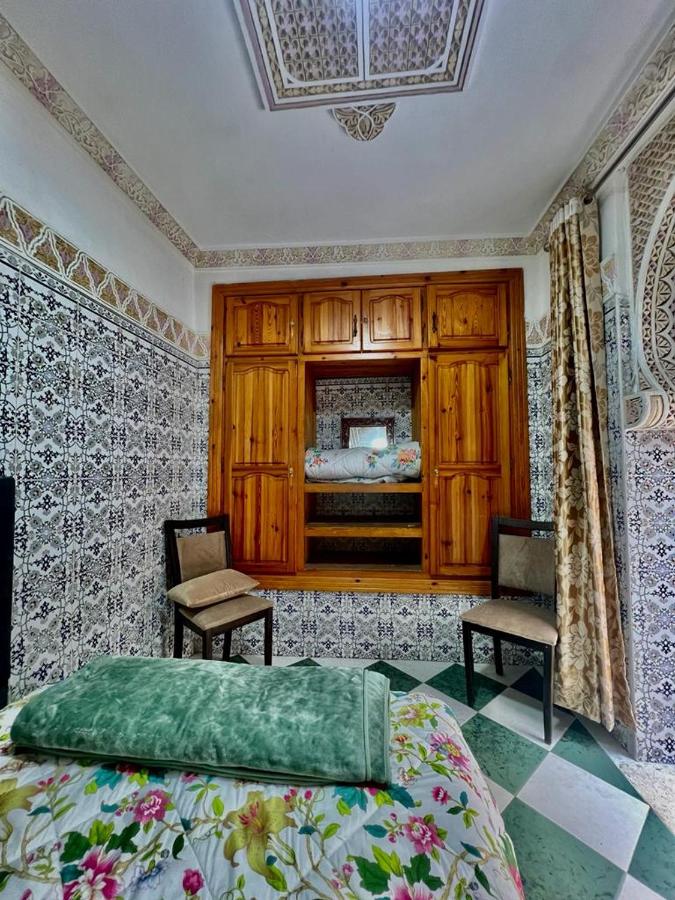 Standard Double Room with Shared Bathroom