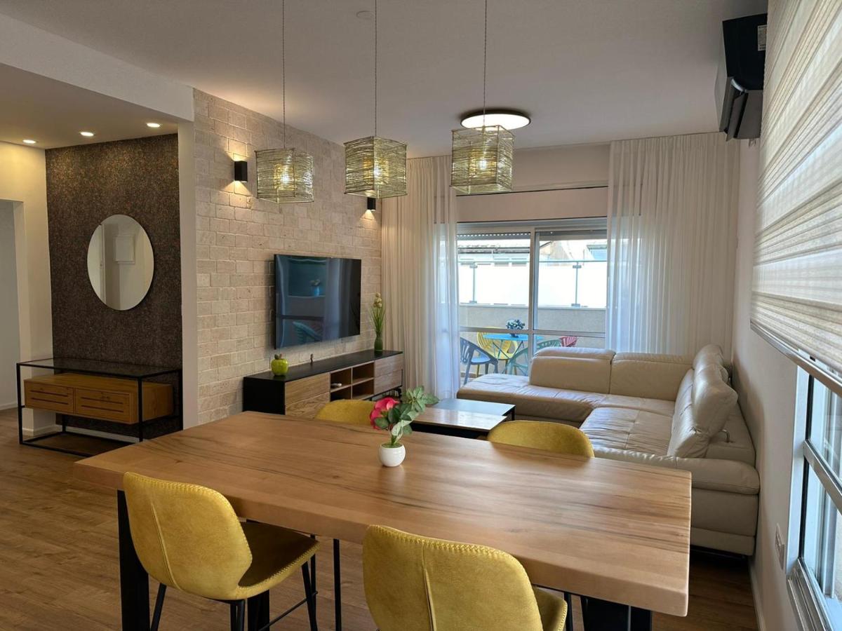 luxury 2 BD by dizingof near the beach - B&B
