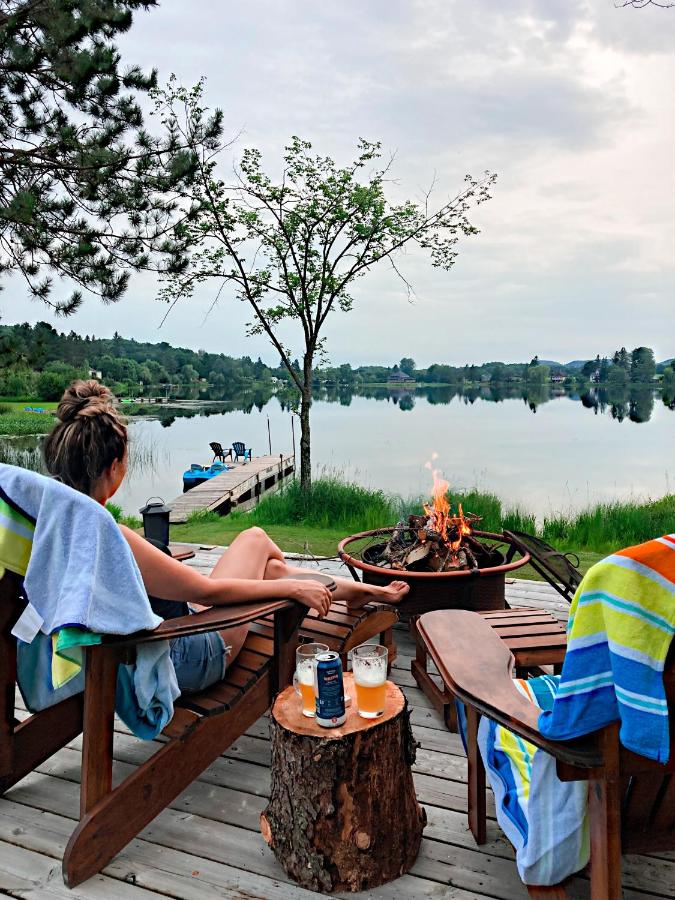 Le Duc on the Lake - Cozy waterfront Cottage - B&B