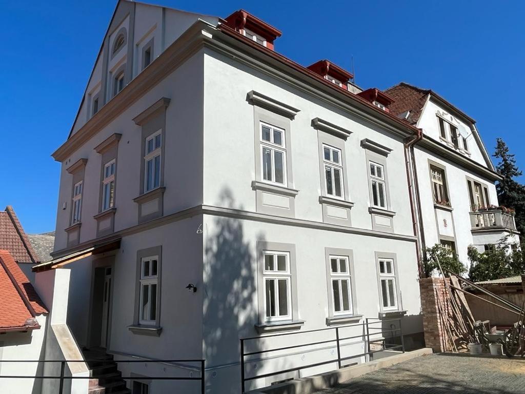 Penzion u Orloje - B&B