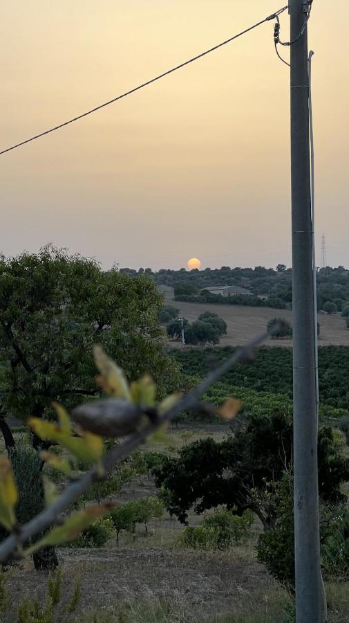 NOTO country farm house -Tenuta Alessandra - B&B