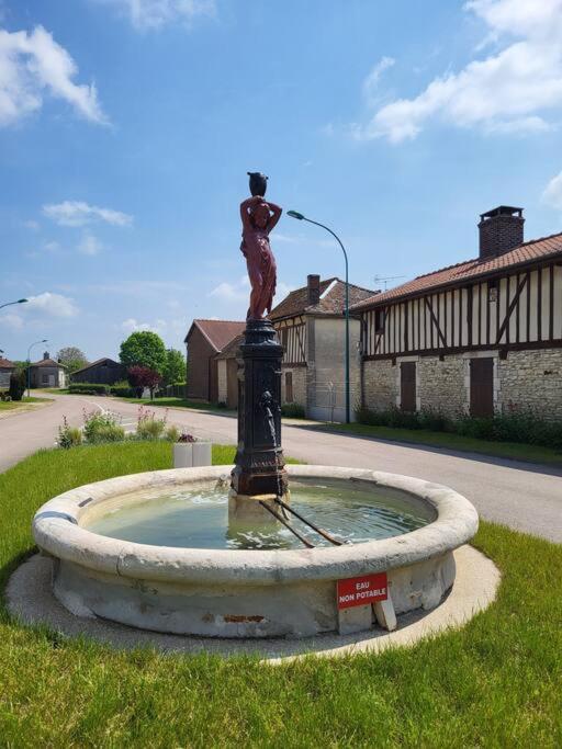 L'OREE DES LACS, Maison de village tout confort - B&B
