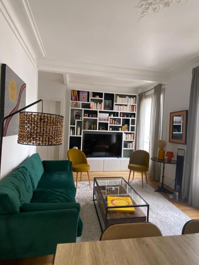 B&B Levallois-Perret - Appartement cozy pour 4 personnes - A 5 minutes de Paris - Bed and Breakfast Levallois-Perret