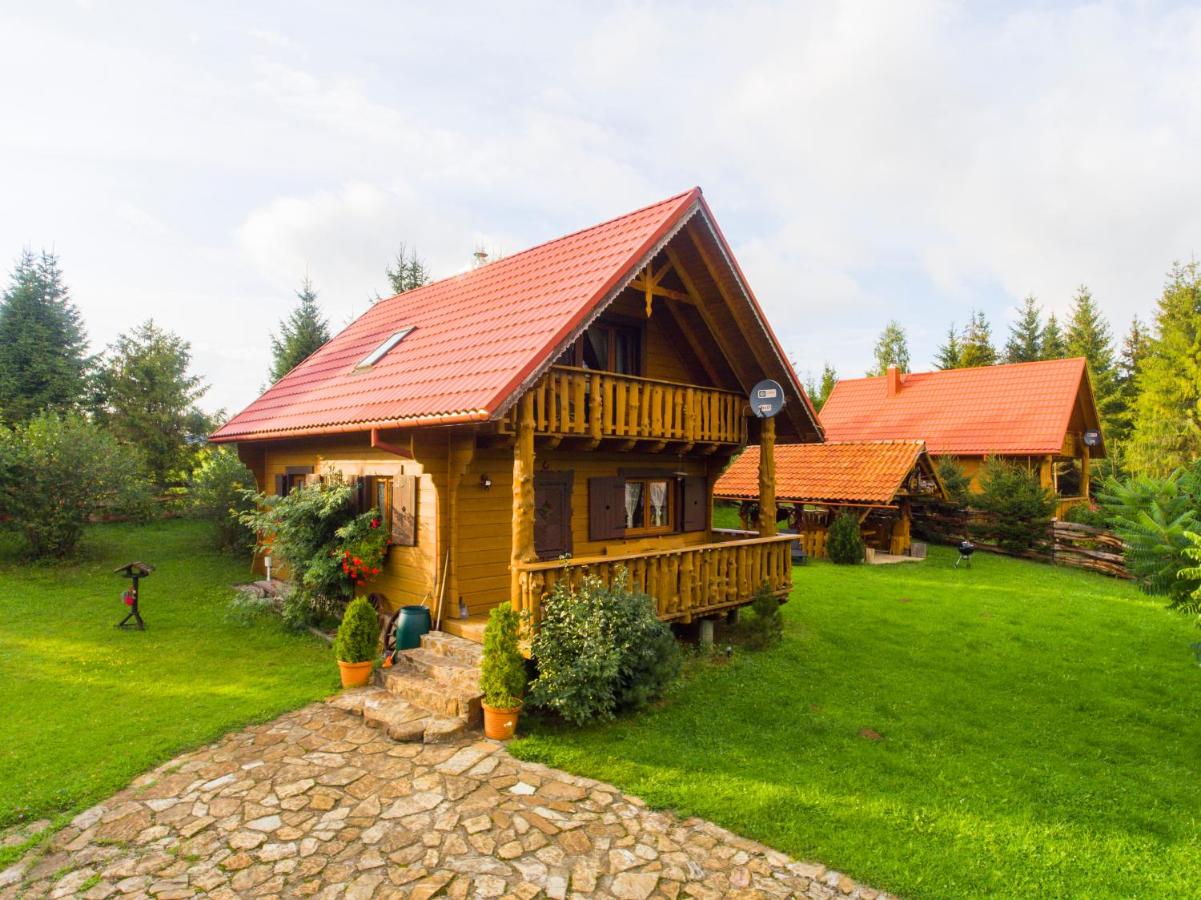 Chatka Ustrzyki - B&B