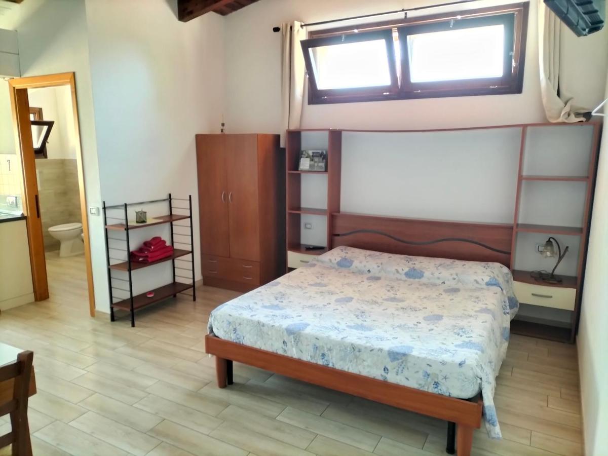 B&B Domusnovas - Dimora Al Parco monolocale 2 - Bed and Breakfast Domusnovas