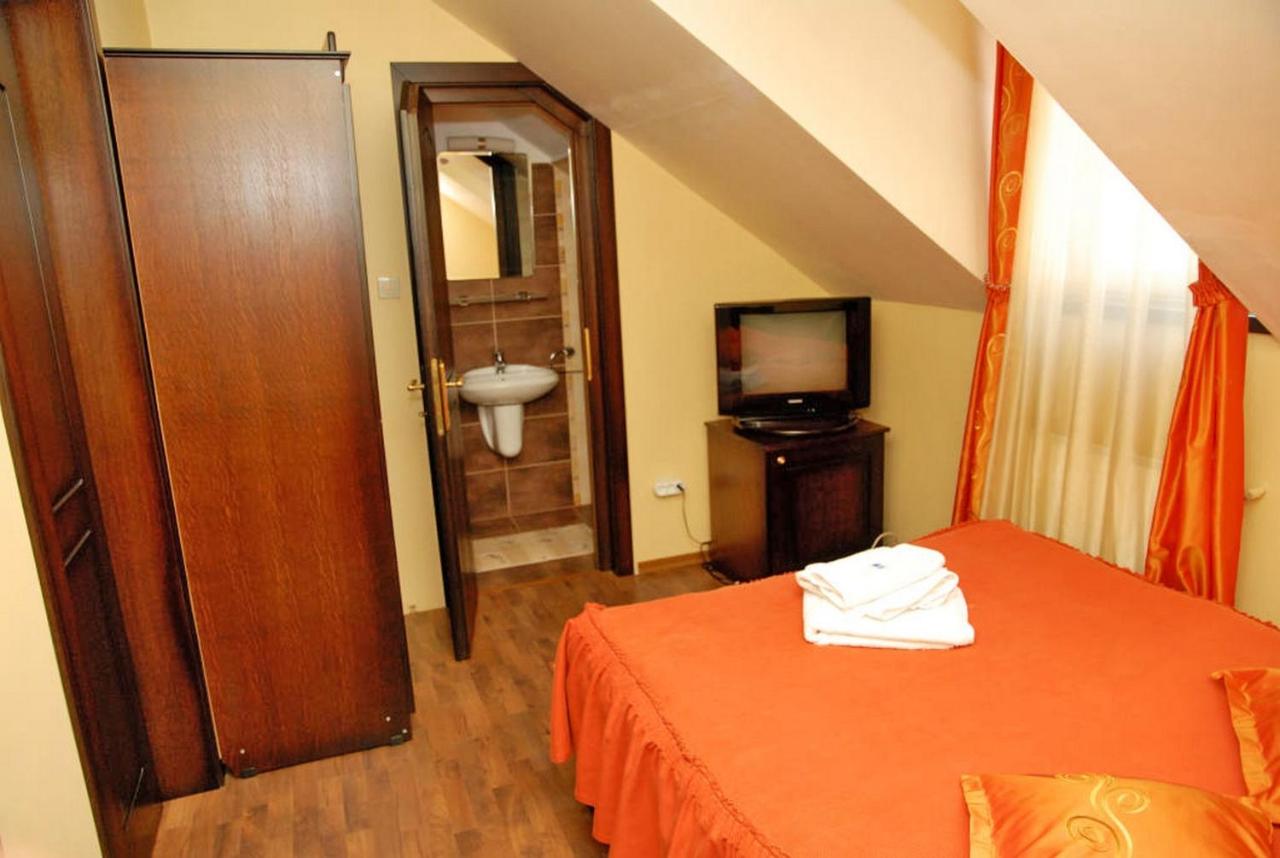 Páva City - B&B