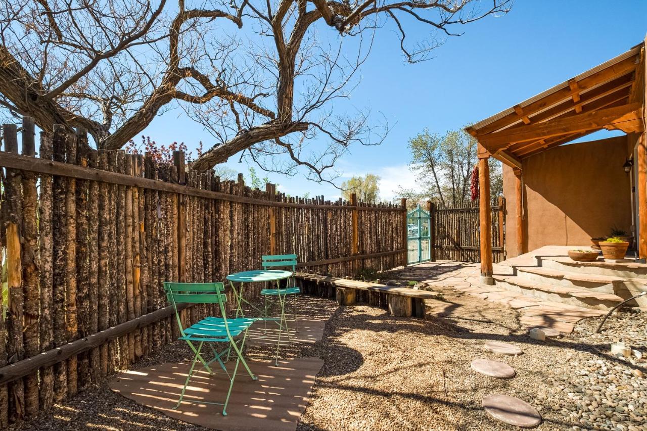 Nob Hill Home with Private Yard! - Chambres d’hôtes