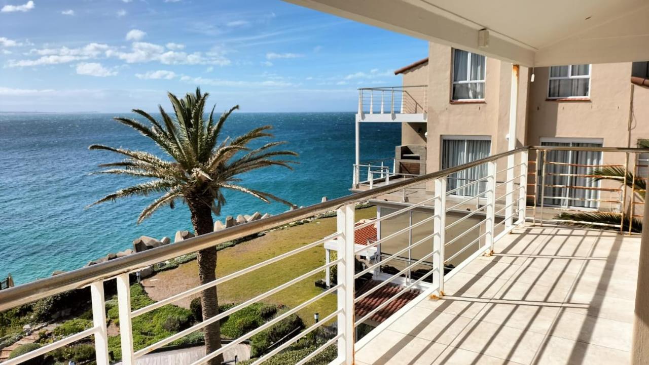 B&B St Francis Bay - Port Apartment with Sea Views - Bed and Breakfast St Francis Bay
