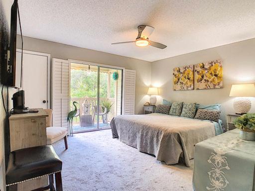 B&B Kissimmee - Stunning Tree Tops Apt - Disney! - Bed and Breakfast Kissimmee