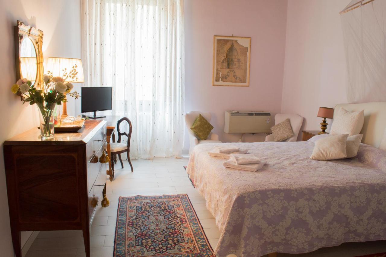 La Rosa Townhouse - Bed and Breakfast Florence