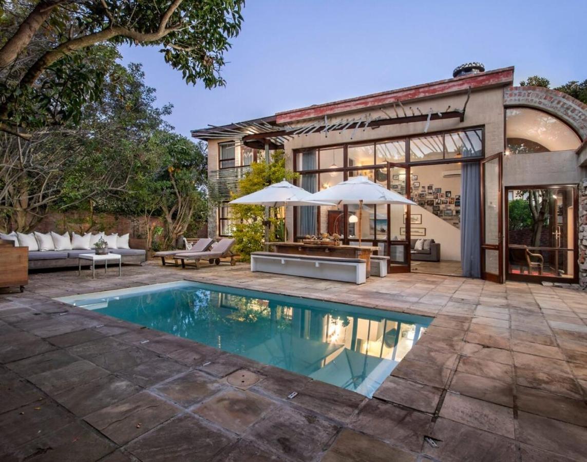 Two Bedroom Soutpan Apartment - Bed and Breakfast