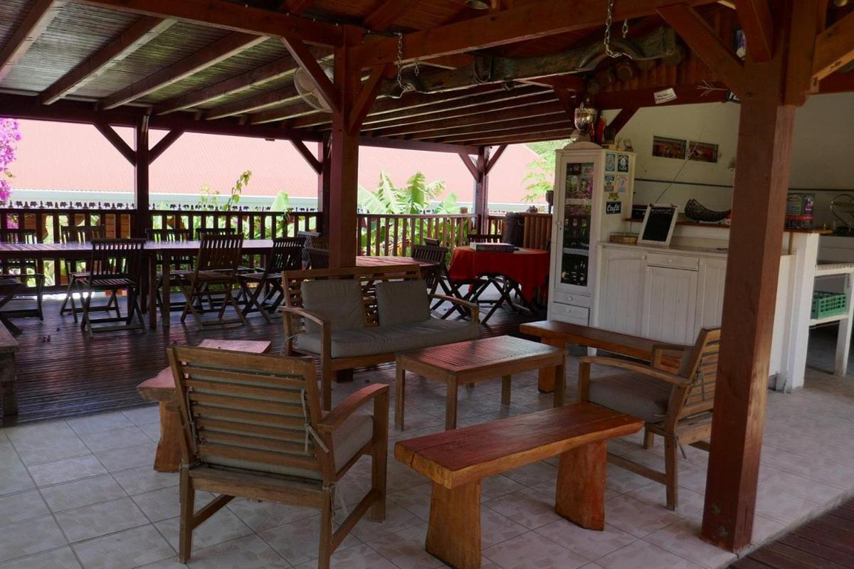 Bungalow with Patio