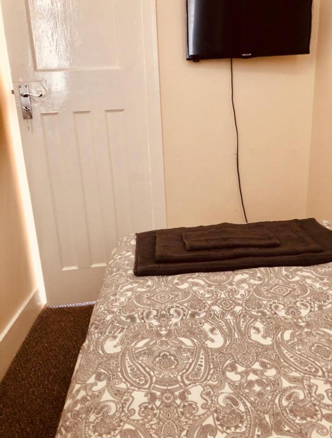 AC Lounge 36 (Room D) - B&B