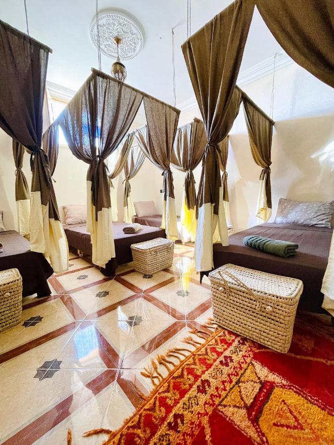 Bed in 6-Bed Mixed Dormitory Room