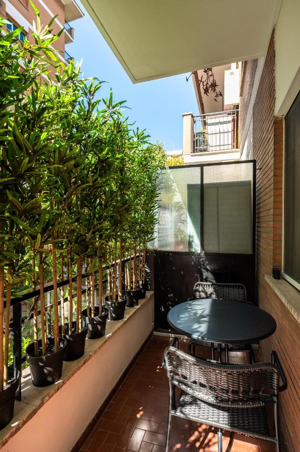 Camera Deluxe Matrimoniale/Doppia con Letti Singoli con Balcone