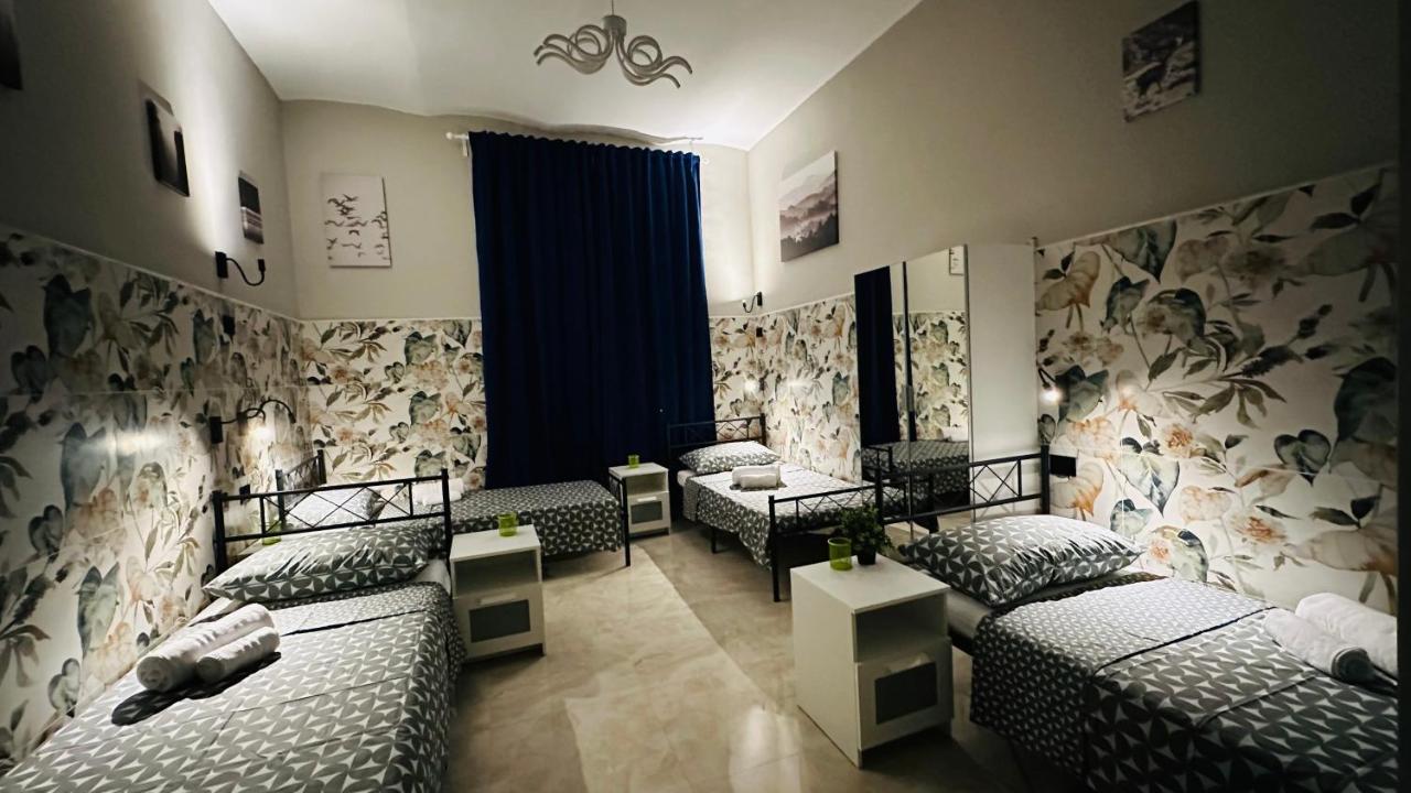 Bed in 4-Bed Mixed Dormitory Room