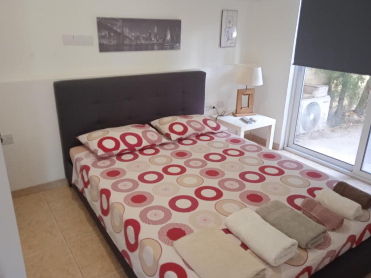 B&B Nikosia - Nicosia rest and relax 1 bedroom apartment - Bed and Breakfast Nikosia